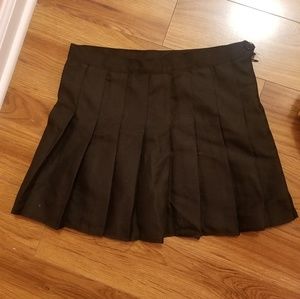 Pleated skirt